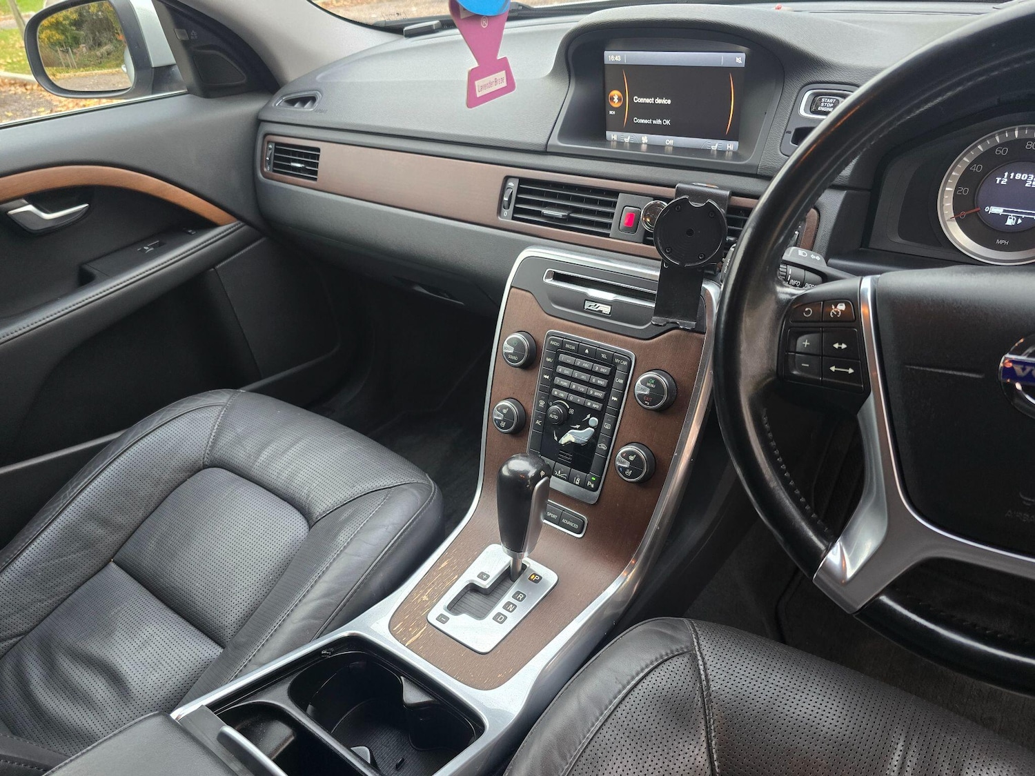 Used Volvo V70 2023 for sale - 76521817: Photo 15