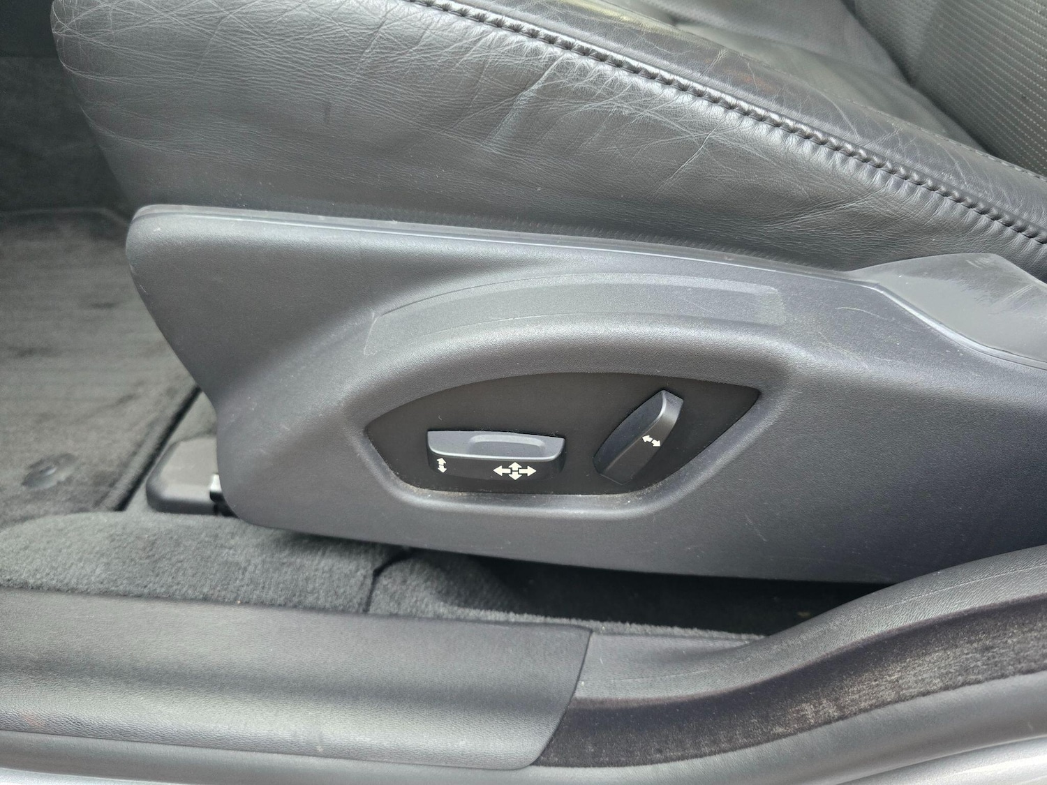 Used Volvo V70 2023 for sale - 76521817: Photo 30