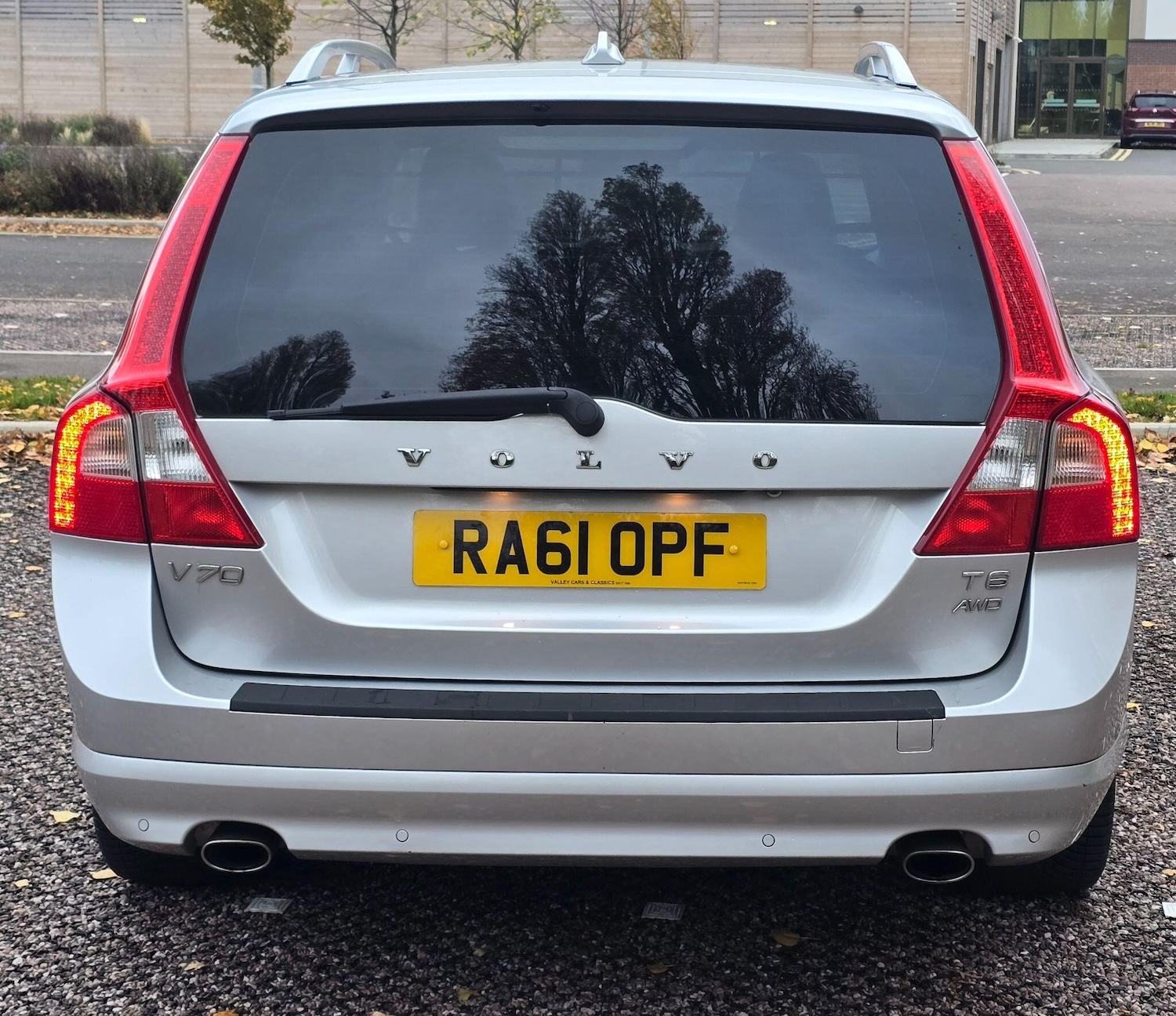 Used Volvo V70 2023 for sale - 76521817: Photo 6