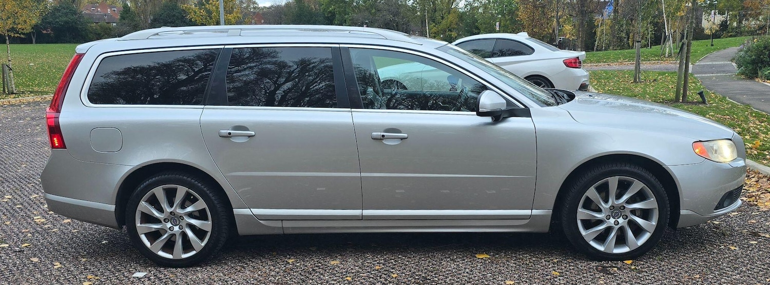 Used Volvo V70 2023 for sale - 76521817: Photo 7