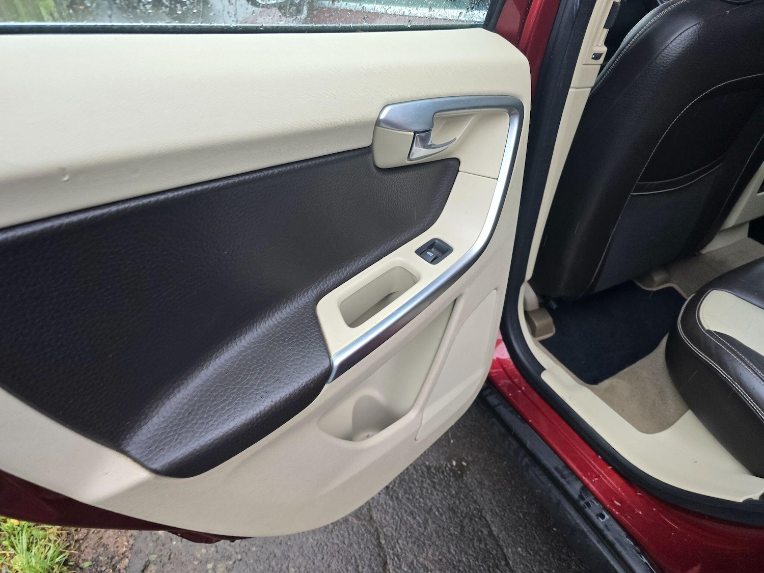 Used Volvo XC60 2010 for sale - 77290778: Photo 13