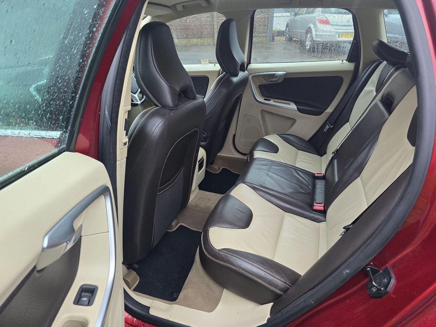 Used Volvo XC60 2010 for sale - 77290778: Photo 14