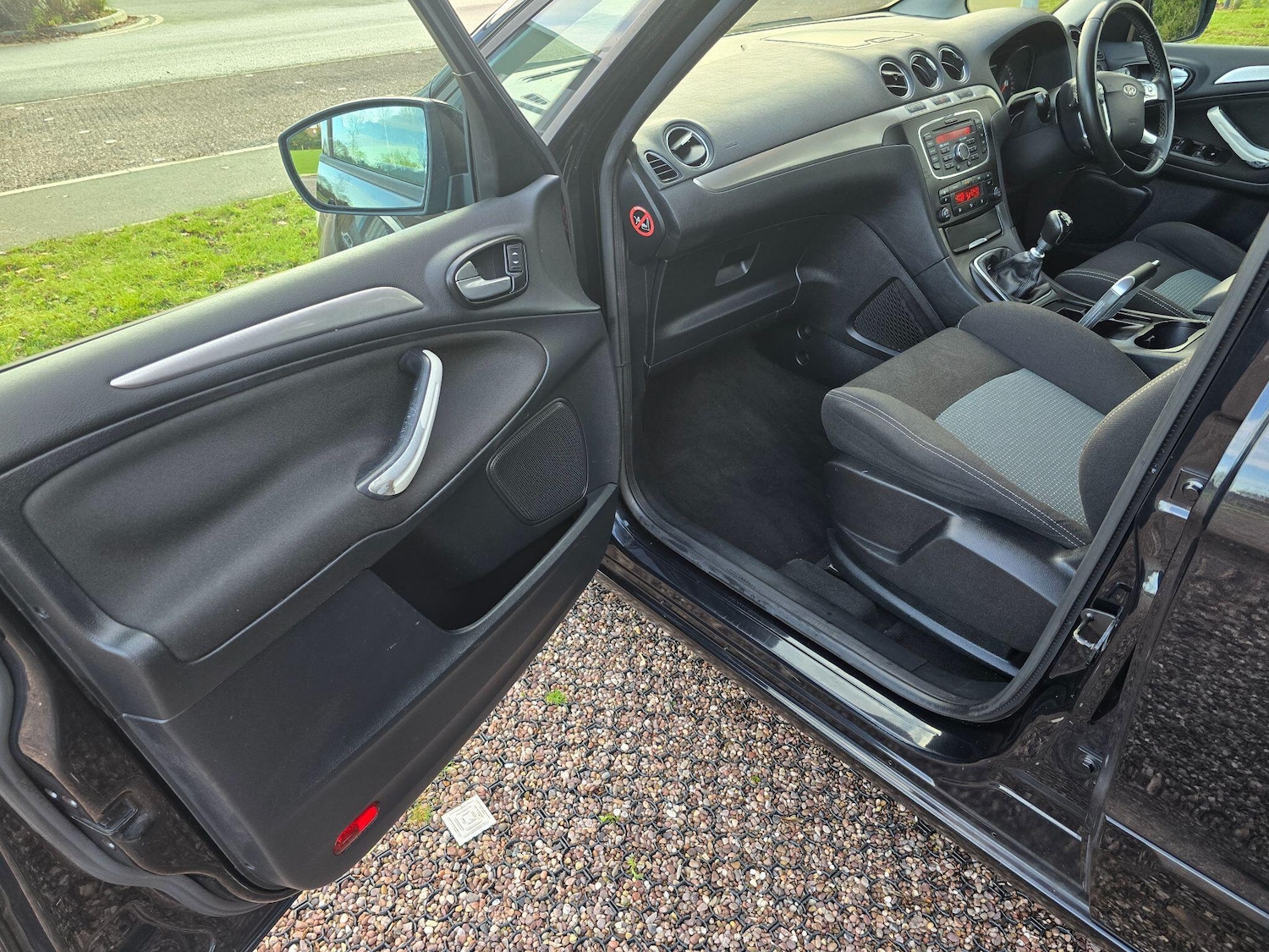 Used Ford S-Max 2012 for sale - 76839880: Photo 29