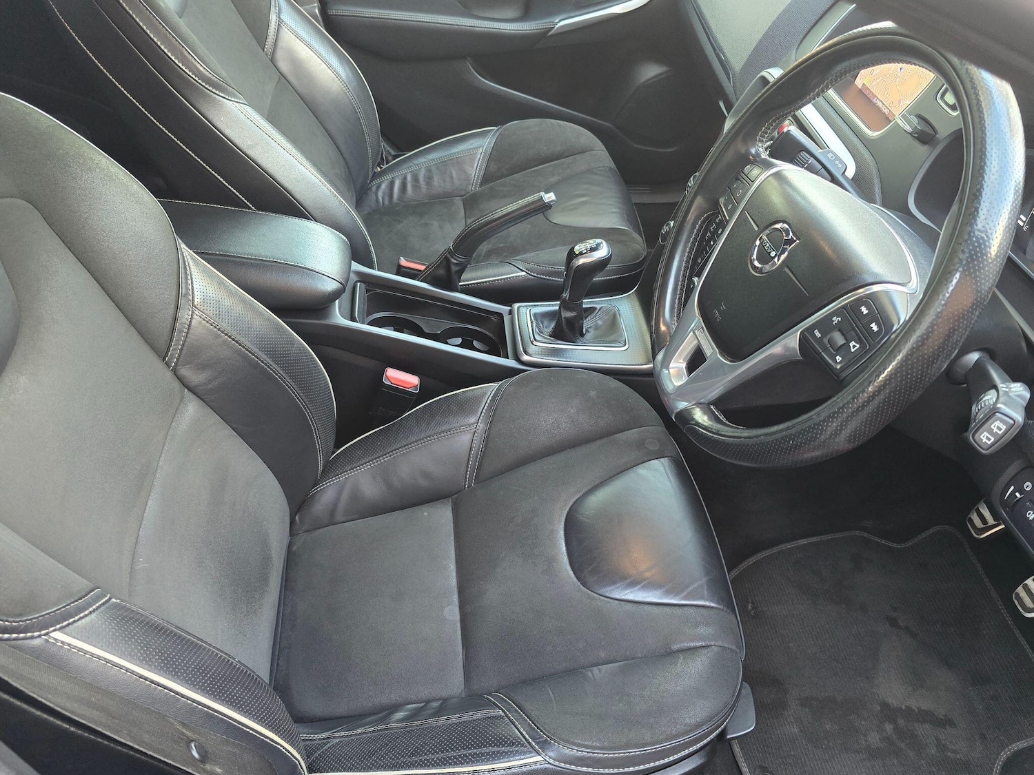 Used Volvo V40 2018 for sale - 76214446: Photo 12