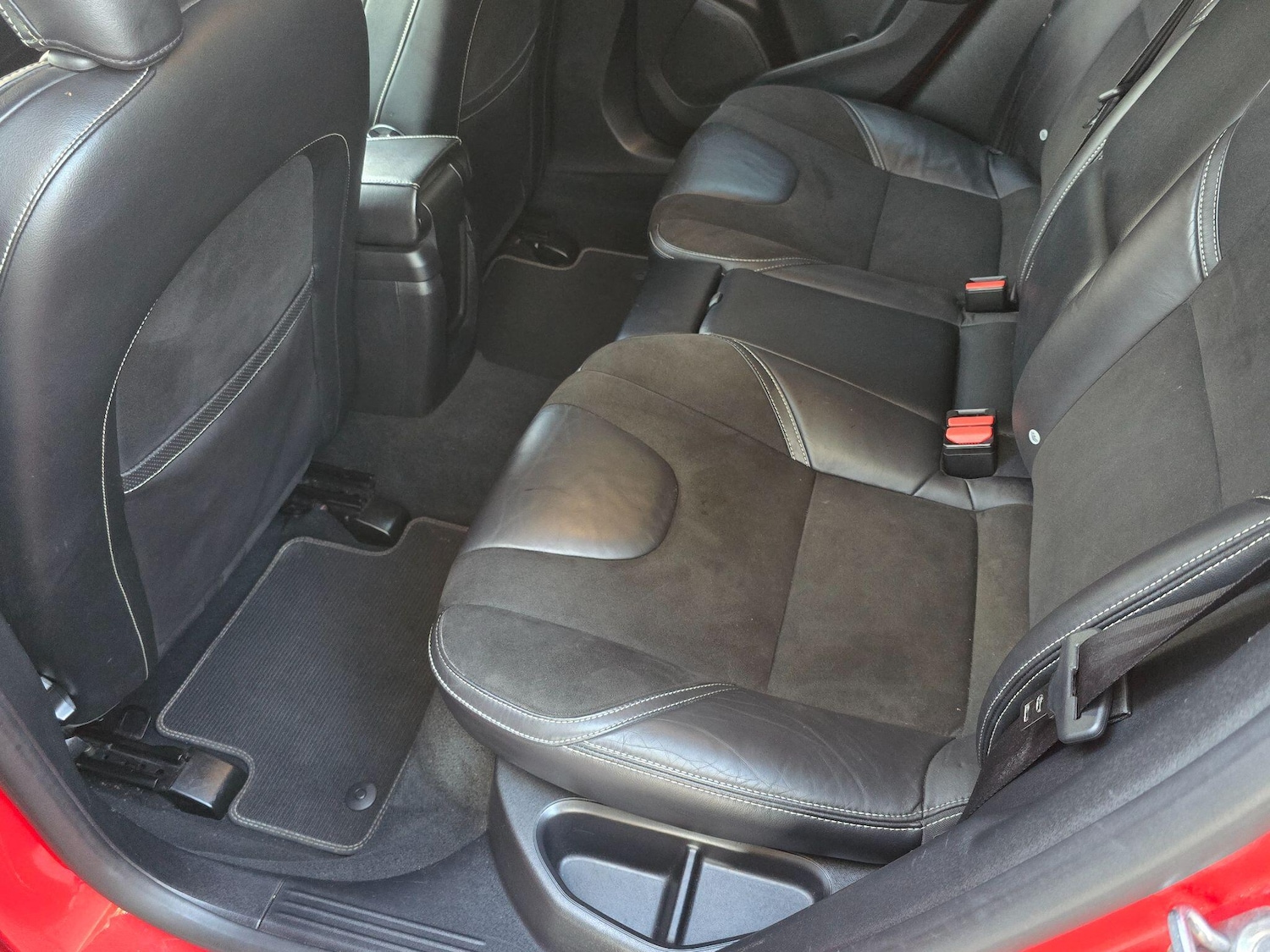 Used Volvo V40 2018 for sale - 76214446: Photo 24