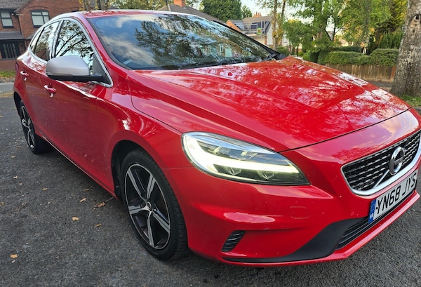 Used Volvo V40 2018 for sale - 76214446: Photo 34