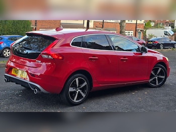 Used Volvo V40 2018 for sale - 76214446: Photo 4