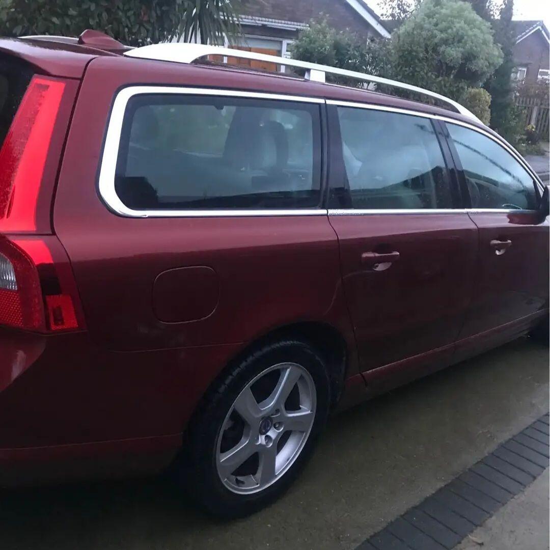 Used Volvo V70 for sale - 77305818: Photo 3
