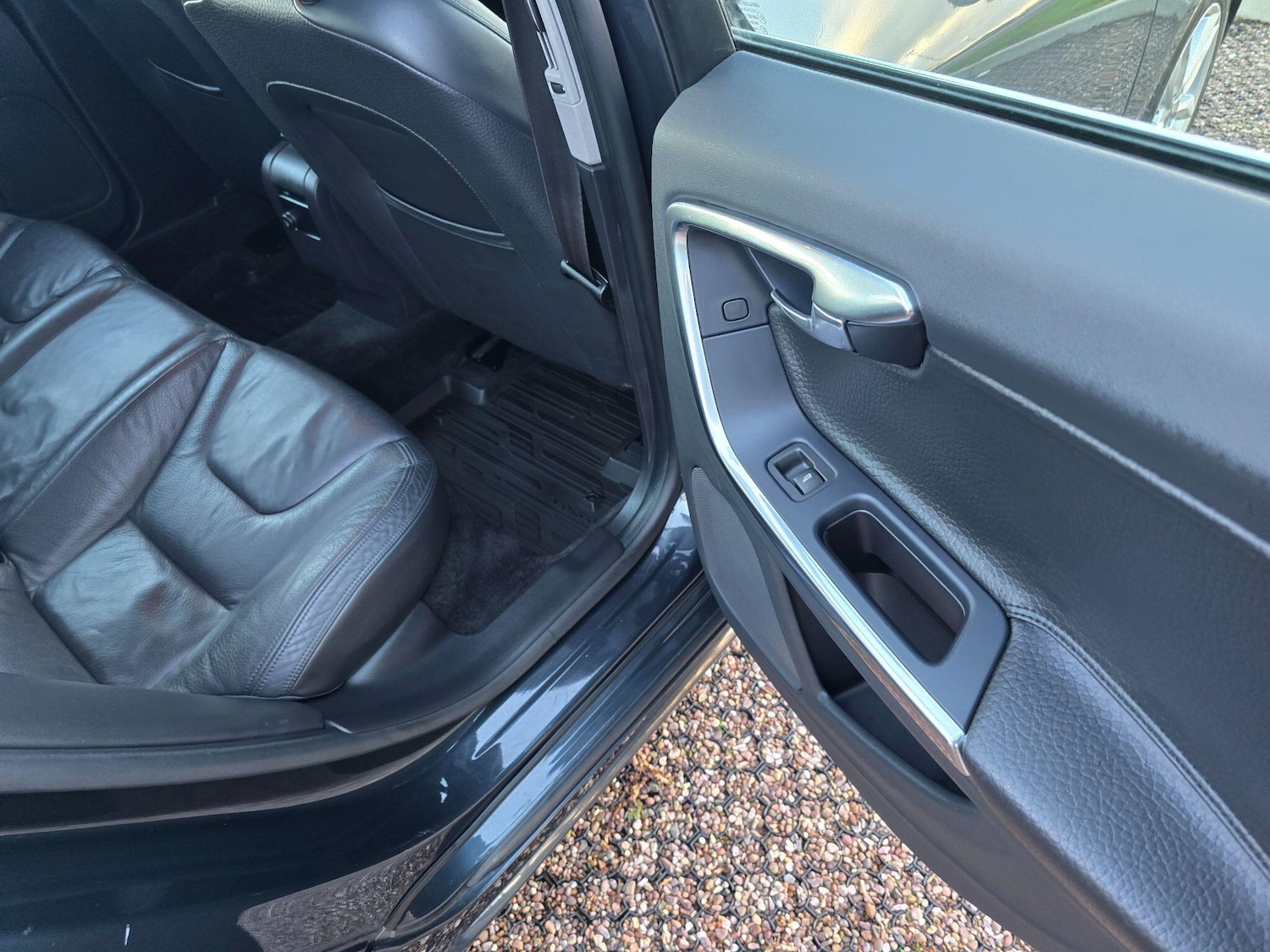 Used Volvo S60 2011 for sale - 77101792: Photo 14