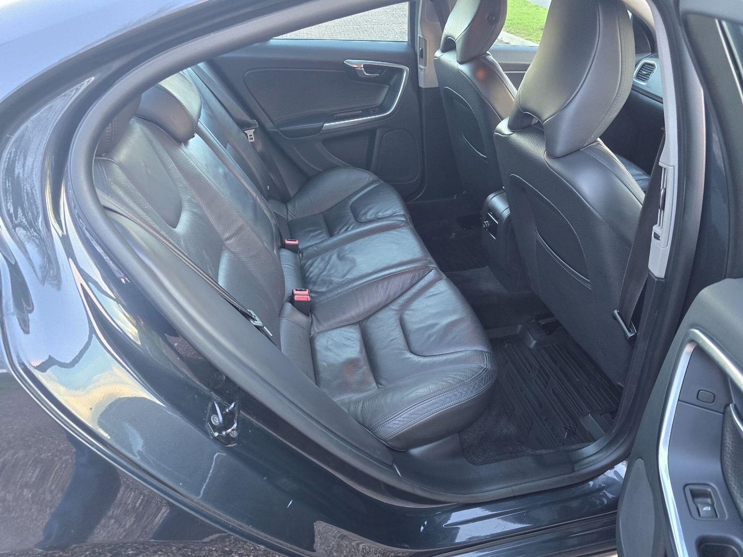 Used Volvo S60 2011 for sale - 77101792: Photo 15