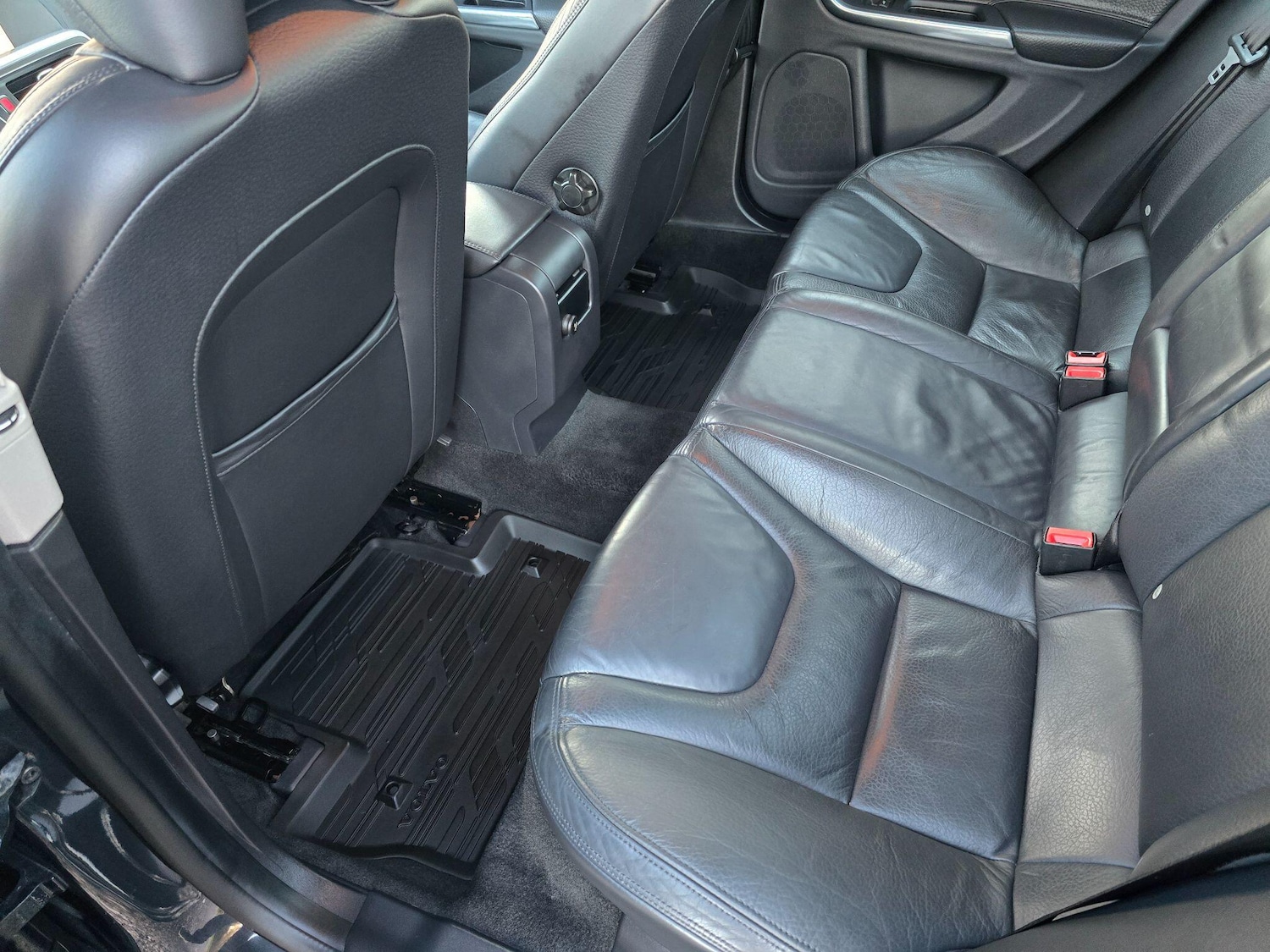 Used Volvo S60 2011 for sale - 77101792: Photo 22