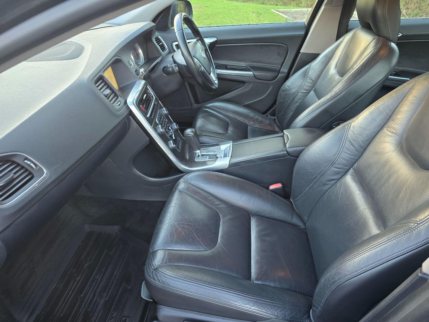 Used Volvo S60 2011 for sale - 77101792: Photo 26