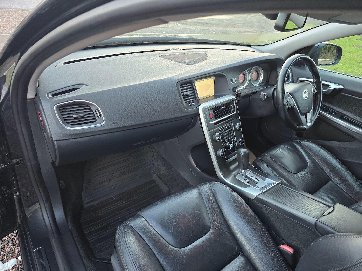 Used Volvo S60 2011 for sale - 77101792: Photo 27