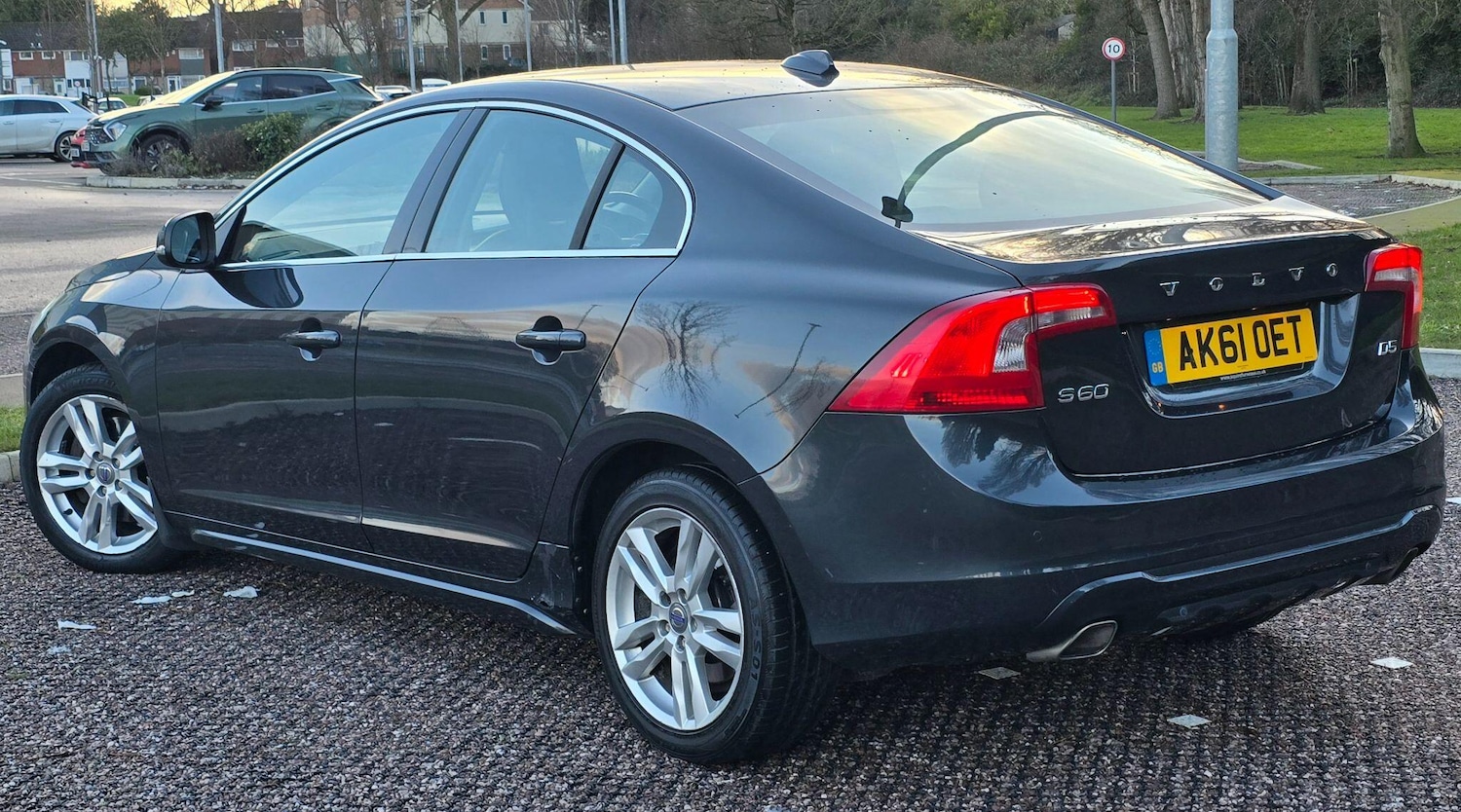 Used Volvo S60 2011 for sale - 77101792: Photo 4