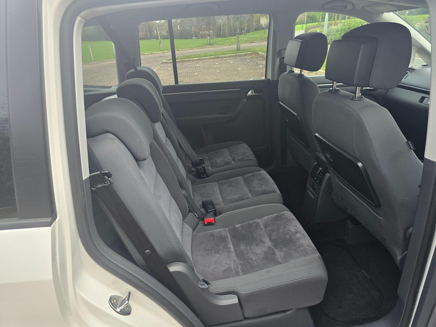 Used Volkswagen Touran for sale - 76727437: Photo 15