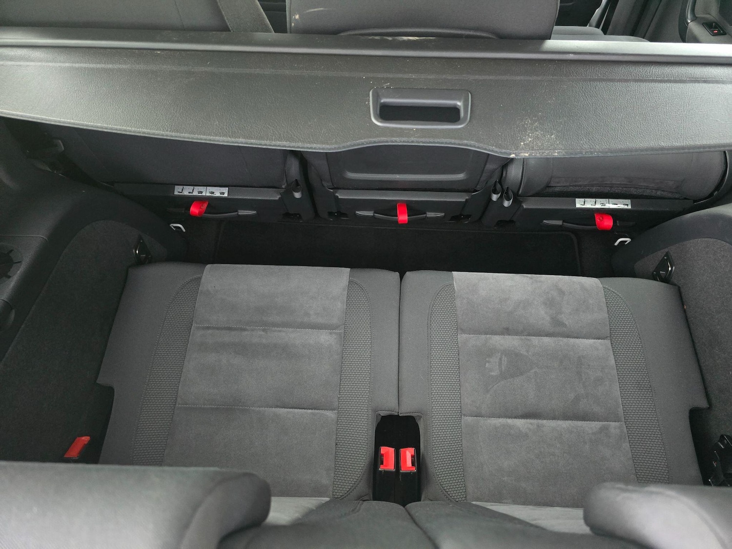 Used Volkswagen Touran for sale - 76727437: Photo 21