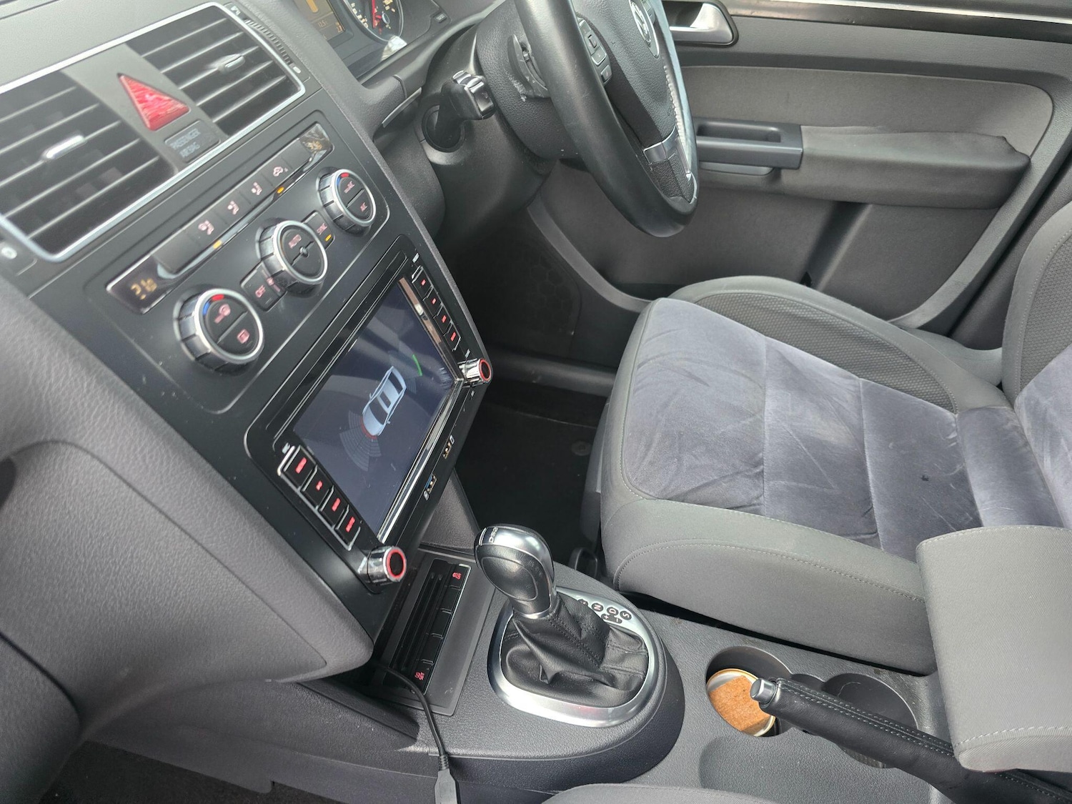 Used Volkswagen Touran for sale - 76727437: Photo 31