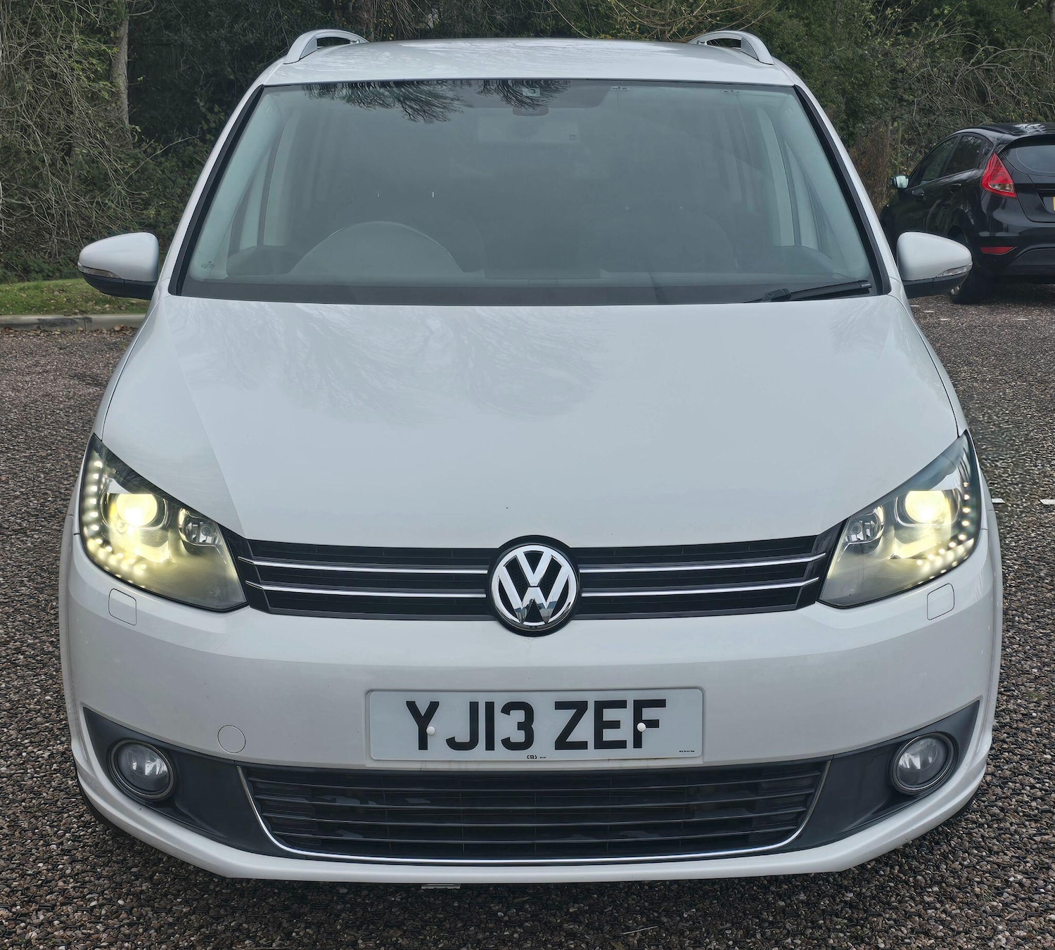 Used Volkswagen Touran for sale - 76727437: Photo 5