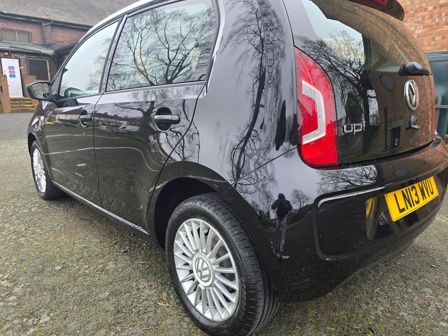 Used Volkswagen up! 2013 for sale - 77799059: Photo 31