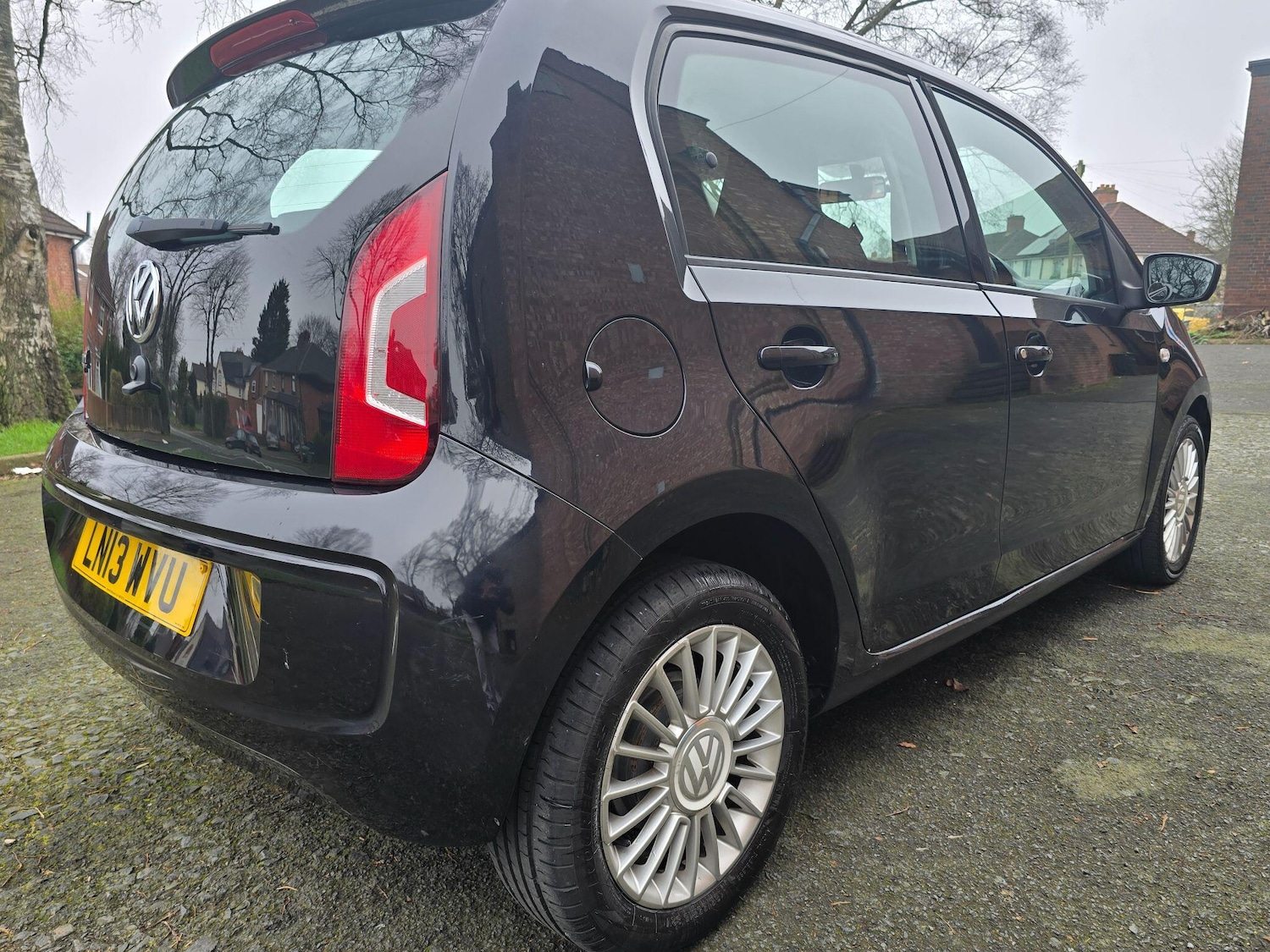 Used Volkswagen up! 2013 for sale - 77799059: Photo 32