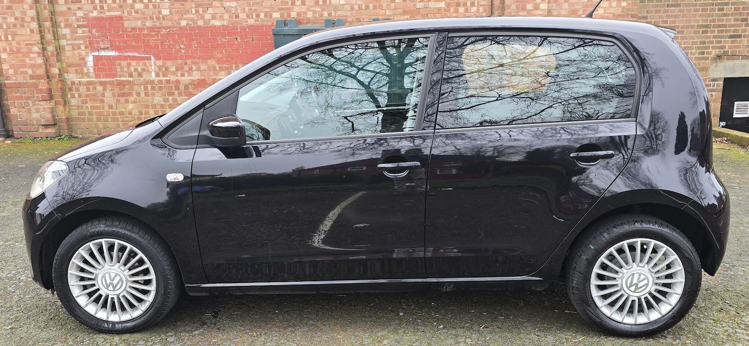 Used Volkswagen up! 2013 for sale - 77799059: Photo 8