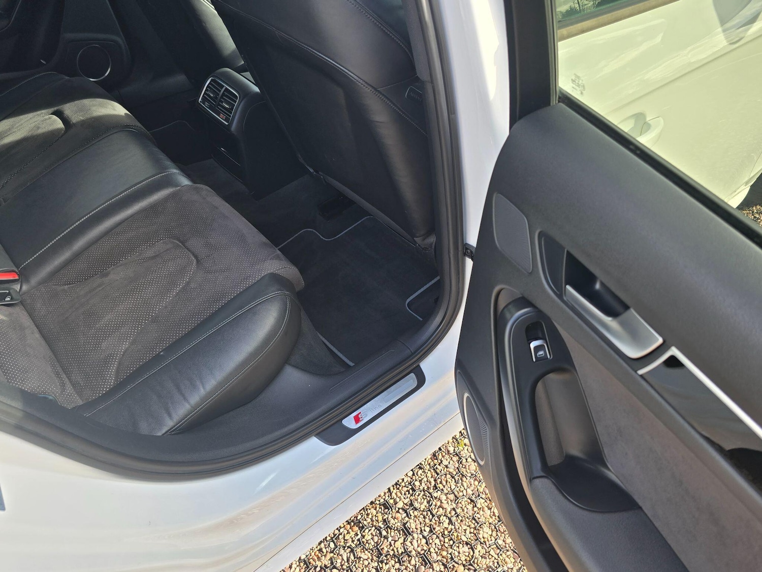 Used Audi A4 Avant for sale - 77657493: Photo 14