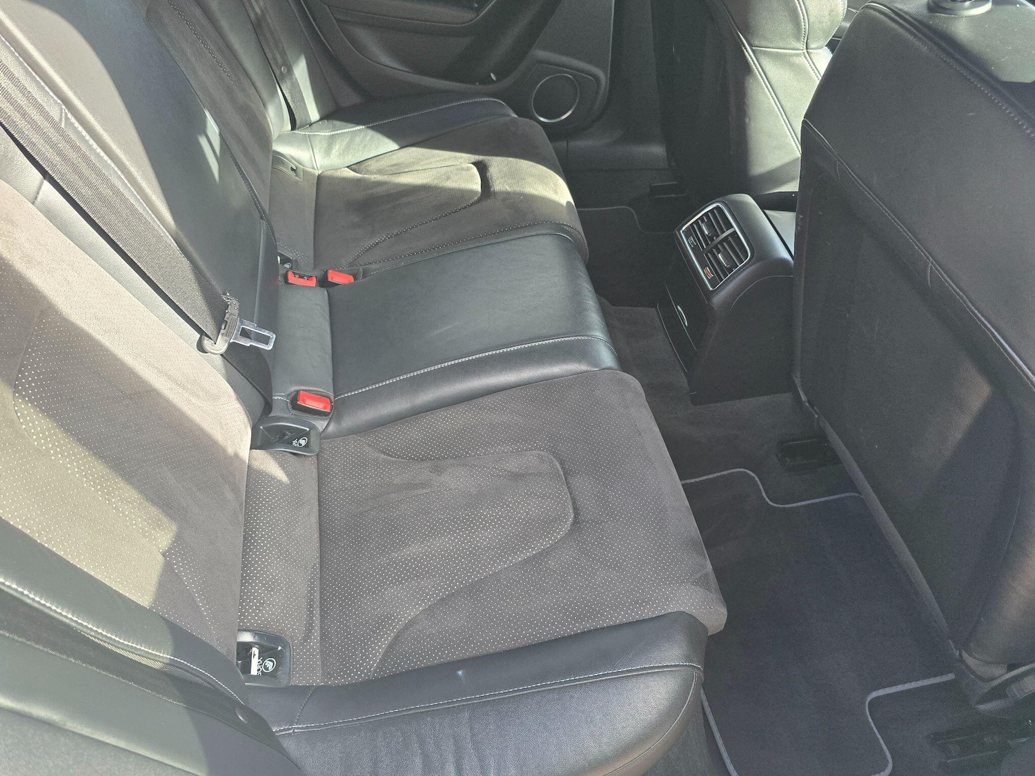 Used Audi A4 Avant for sale - 77657493: Photo 16