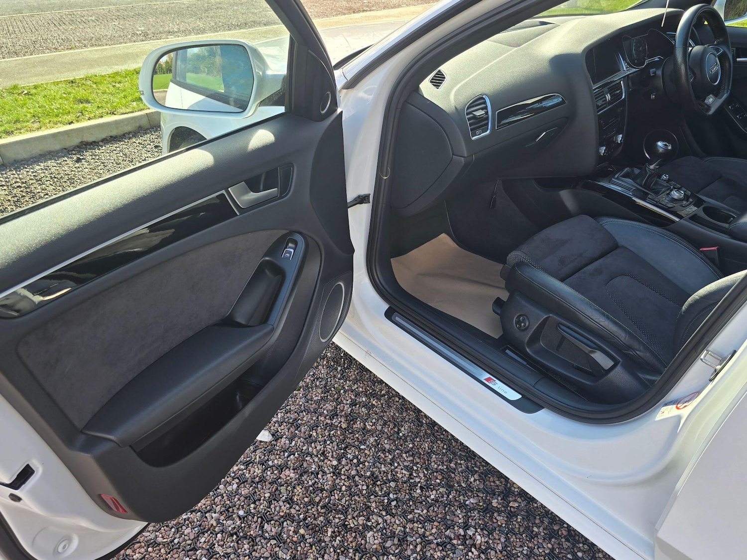 Used Audi A4 Avant for sale - 77657493: Photo 24