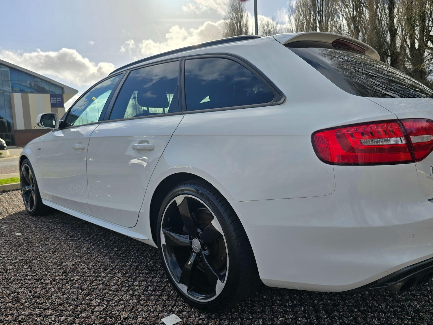 Used Audi A4 Avant for sale - 77657493: Photo 32