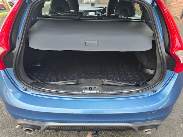 Used Volvo V60 2013 for sale - 76179563: Photo 20