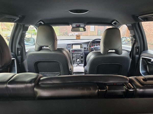 Used Volvo V60 2013 for sale - 76179563: Photo 21