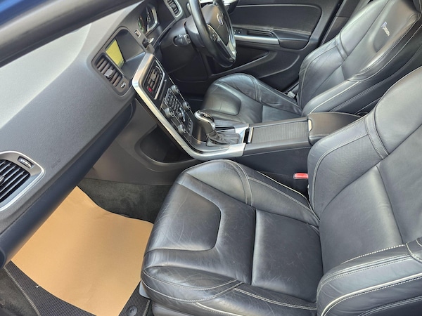 Used Volvo V60 2013 for sale - 76179563: Photo 29