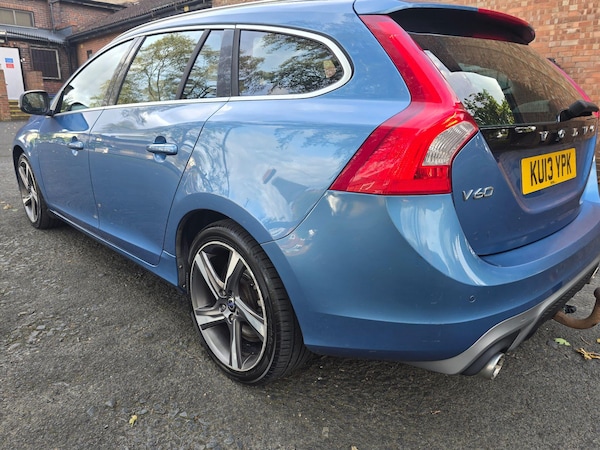 Used Volvo V60 2013 for sale - 76179563: Photo 45