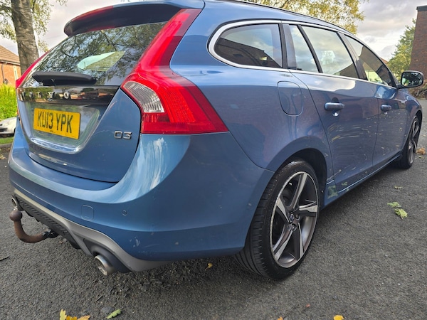 Used Volvo V60 2013 for sale - 76179563: Photo 46