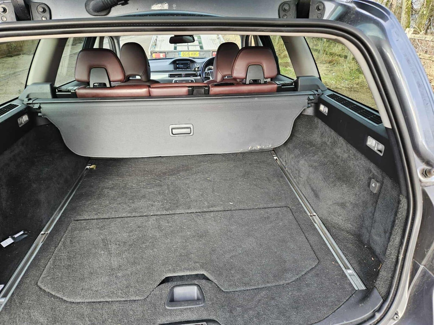 Used Volvo V70 2012 for sale - 77909113: Photo 5