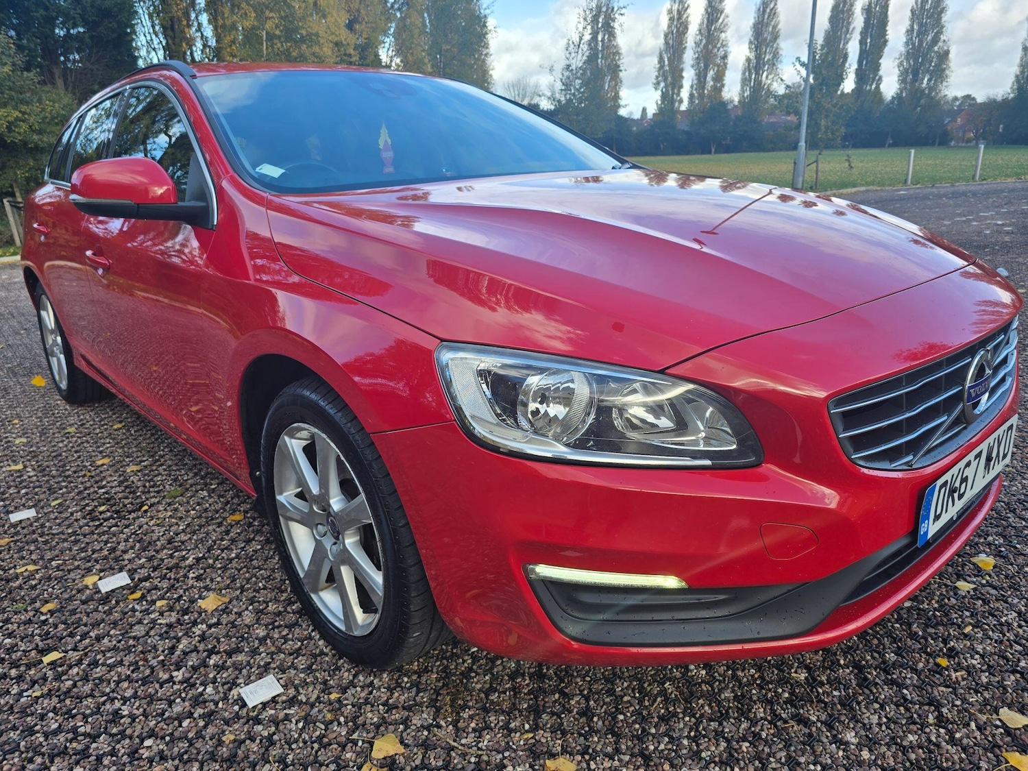 Used Volvo V60 2017 for sale - 76397937: Photo 29