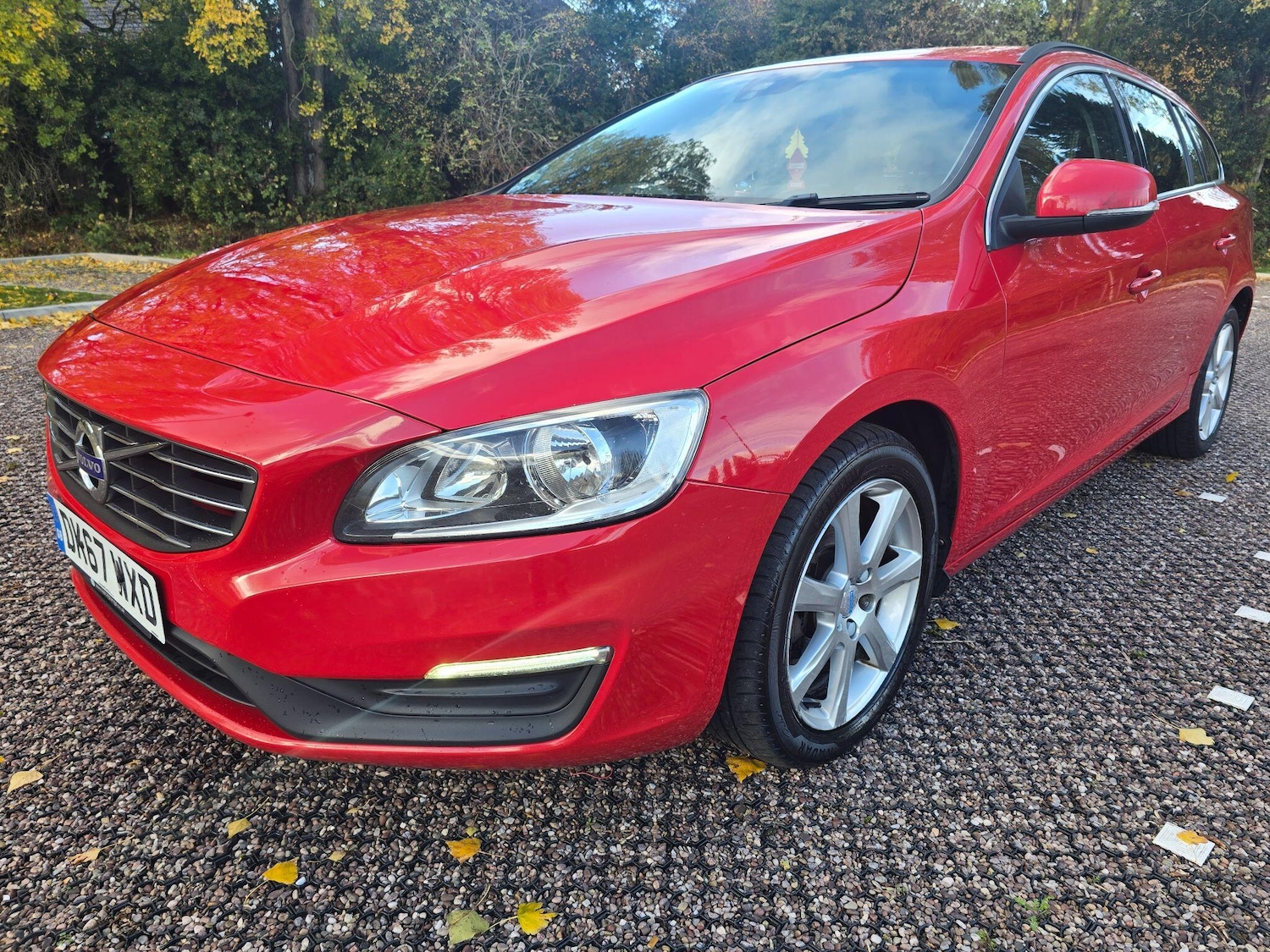 Used Volvo V60 2017 for sale - 76397937: Photo 30