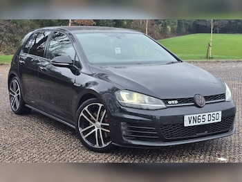 Used Volkswagen Golf 2015 for sale - 77524071: Photo