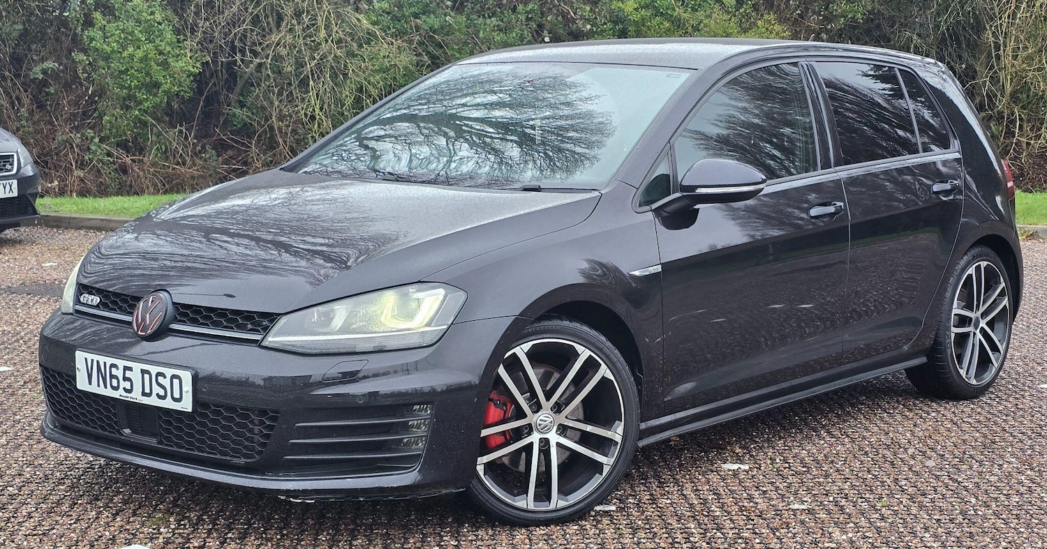 Used Volkswagen Golf 2015 for sale - 77524071: Photo 3