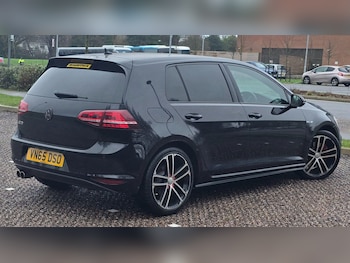 Used Volkswagen Golf 2015 for sale - 77524071: Photo