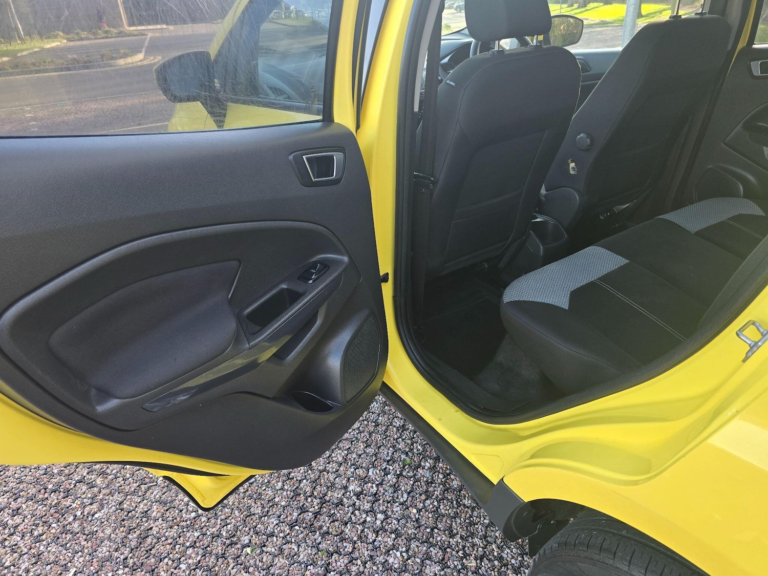 Used Ford Ecosport 2015 for sale - 77768563: Photo 22