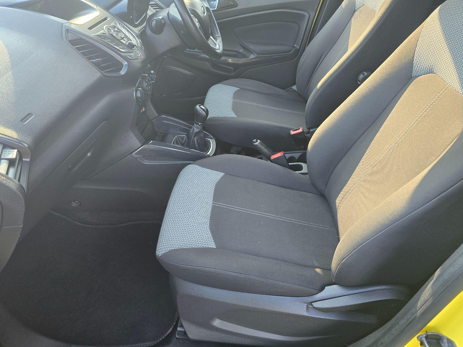 Used Ford Ecosport 2015 for sale - 77768563: Photo 30