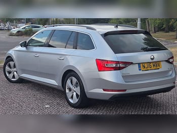 Used Skoda Superb 2016 for sale - 79657146: Photo