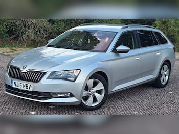 Used Skoda Superb 2016 for sale - 79657146: Photo