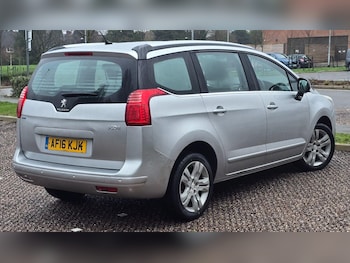 Used Peugeot 5008 2016 for sale - 77538163: Photo