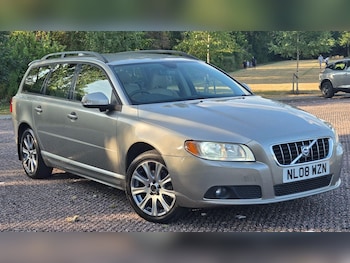 Used Volvo V70 2008 for sale - 79373430: Photo