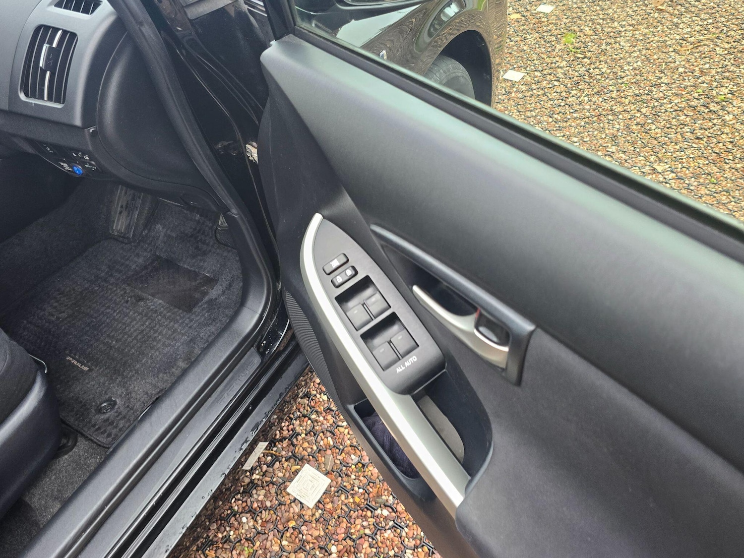 Used Toyota Prius for sale - 76996326: Photo 10