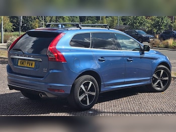 Used Volvo XC60 2017 for sale - 79612909: Photo