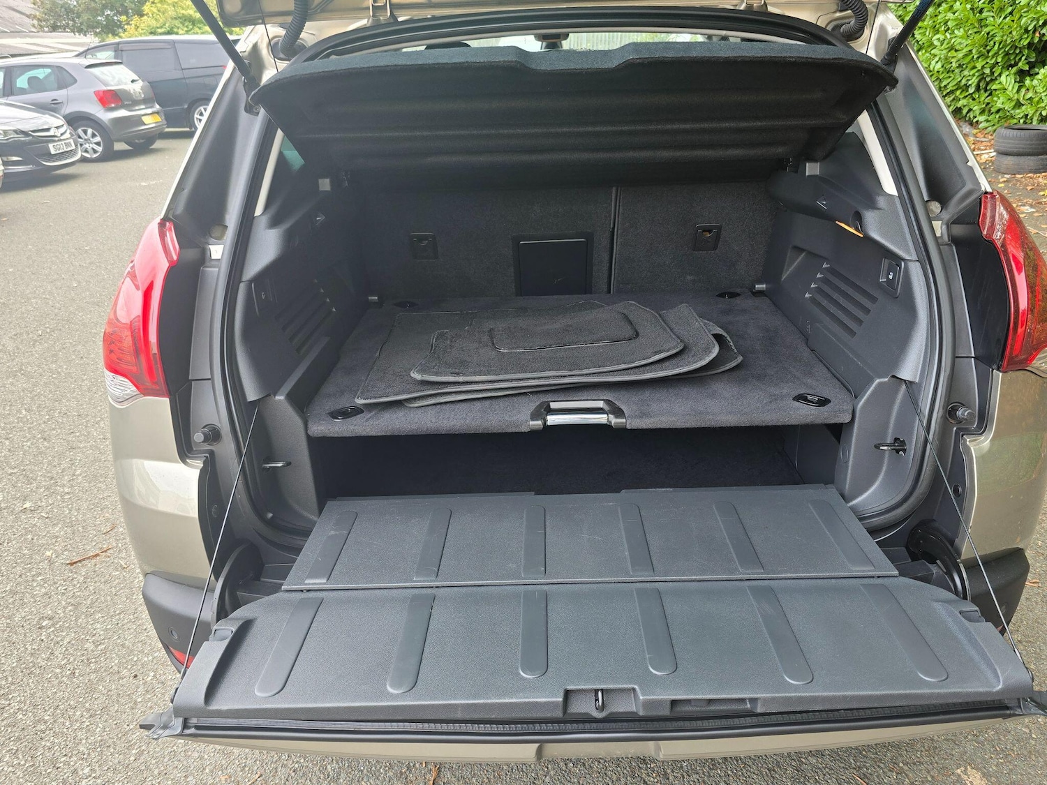 Used Peugeot 3008 2016 for sale - 76109893: Photo 17