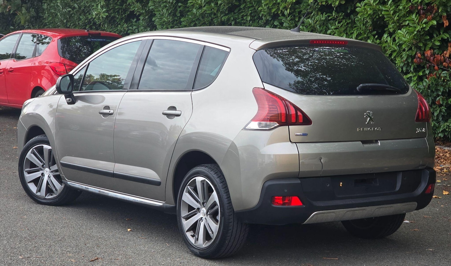 Used Peugeot 3008 2016 for sale - 76109893: Photo 2